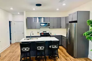 445 Griffin St NW, Atlanta, GA 30318 - Photo 5
