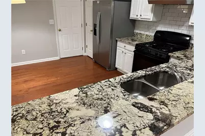 2400 Elkhorn Terrace, Duluth, GA 30096 - Photo 9
