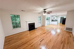 1800 Ivy Stone Ct, Buford, GA 30519 - Photo 3