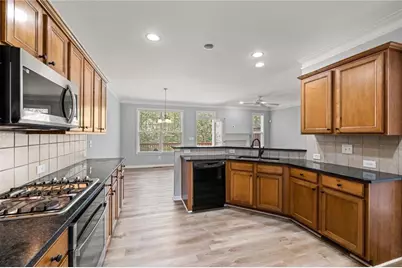 3642 Gambrell Lane NE, Atlanta, GA 30319 - Photo 9