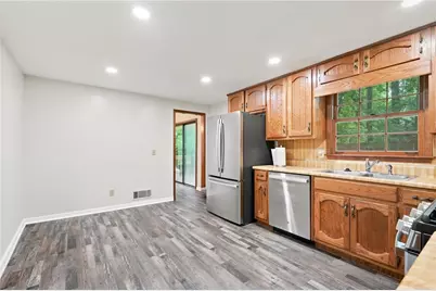 392 Princeton Way, Lawrenceville, GA 30044 - Photo 9