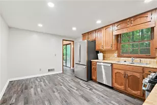 392 Princeton Way, Lawrenceville, GA 30044 - Photo 9