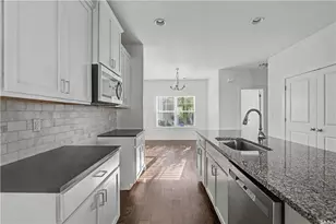 2169 Wiggins Walk, Atlanta, GA 30316 - Photo 9