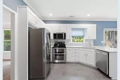 2084 York River Way, Suwanee, GA 30024 - Photo 15