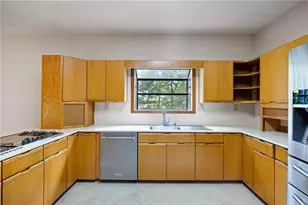 4328 Valley Trail Dr SE, Atlanta, GA 30339 - Photo 23