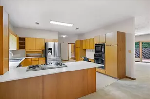 4328 Valley Trail Dr SE, Atlanta, GA 30339 - Photo 19