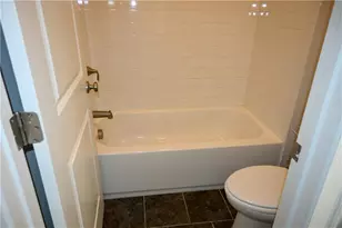 1758 Glenview Park Circle NE, Duluth, GA 30097 - Photo 27