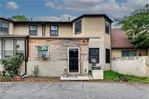 824 Boston Common, Atlanta, GA 30349 - Photo 19