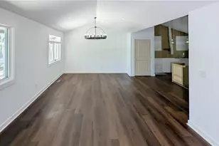 2541 Peyton Woods Trail SW, Atlanta, GA 30311 - Photo 7