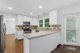 620 Brook Landing Ct, Alpharetta, GA 30005 - Photo 11