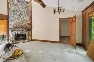 5230 Essex Farms Ct, Stone Mountain, GA 30088 - Photo 3