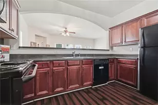 2150 Burns View Ln, Lawrenceville, GA 30044 - Photo 9