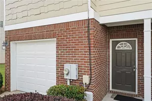 2150 Burns View Ln, Lawrenceville, GA 30044 - Photo 3