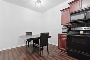 2150 Burns View Ln, Lawrenceville, GA 30044 - Photo 11