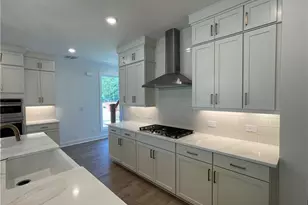 4708 Coleridge Ct, Peachtree Corners, GA 30092 - Photo 5