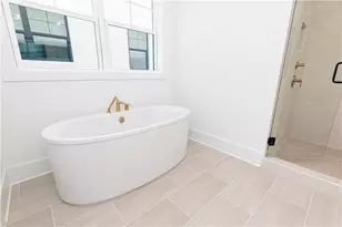 2058 Lanier Grv, Alpharetta, GA 30009 - Photo 23