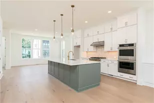 2058 Lanier Grv, Alpharetta, GA 30009 - Photo 7