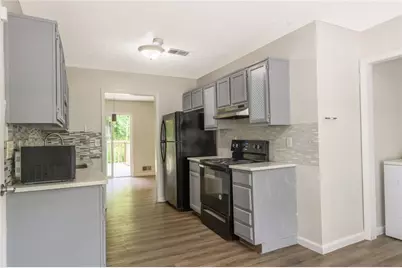 2100 Whitebluff Way NE, Buford, GA 30519 - Photo 3