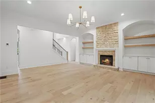 6043 Bluewater Blvd, Gainesville, GA 30506 - Photo 5