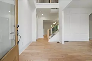 6043 Bluewater Blvd, Gainesville, GA 30506 - Photo 5