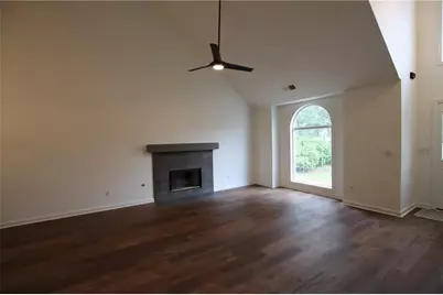 2256 Dresden Green NW, Kennesaw, GA 30144 - Photo 5