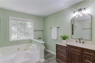 995 Thornwood Ln, Dacula, GA 30019 - Photo 15