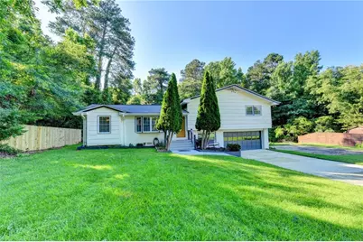3510 Mill Creek Lane SW, Marietta, GA 30060 - Photo 3