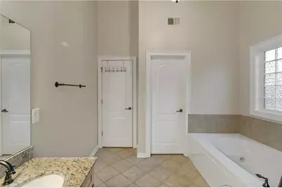 1333 Eubanks Avenue, East Point, GA 30344 - Photo 15