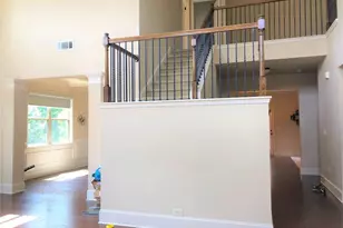 550 Nichols View Way, Suwanee, GA 30024 - Photo 5