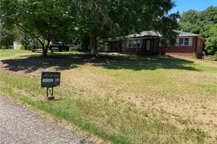 2281 Fork Creek Rd, Bowman, GA 30624 - Photo 11