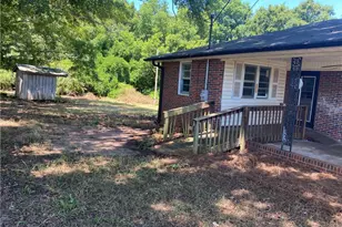 2281 Fork Creek Rd, Bowman, GA 30624 - Photo 5