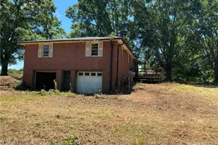 2281 Fork Creek Rd, Bowman, GA 30624 - Photo 17