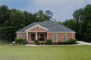 3924 Hershel Dr, Douglasville, GA 30134 - Photo 3