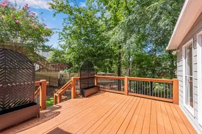 6105 Poplar Spring Drive, Peachtree Corners, GA 30092 - Photo 17