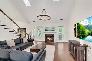 6105 Poplar Spring Dr, Peachtree Corners, GA 30092 - Photo 7