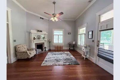1049 N Main Street NW, Conyers, GA 30012 - Photo 11