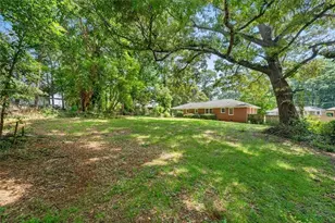 330 Roberts St, Lawrenceville, GA 30046 - Photo 23