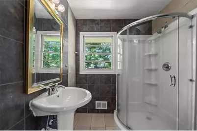 330 Roberts Street, Lawrenceville, GA 30046 - Photo 17