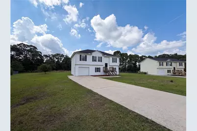 262 Lambert Overlook Circle, Carrollton, GA 30117 - Photo 3