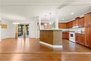 5512 Hemlock Ct, Lula, GA 30554 - Photo 9