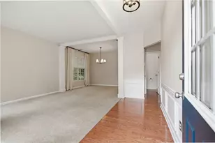 1752 Bentridge Dr NW, Kennesaw, GA 30144 - Photo 5