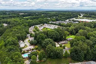 1752 Bentridge Dr NW, Kennesaw, GA 30144 - Photo 47