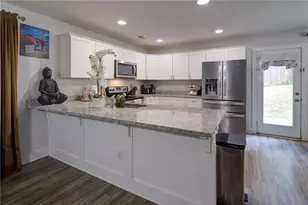 2445 Fleetwood Dr, Cumming, GA 30041 - Photo 9