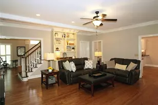 2631 Brentford Ln, Snellville, GA 30078 - Photo 11