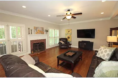 2631 Brentford Lane, Snellville, GA 30078 - Photo 15