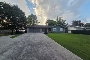 3124 Pate Rd, Snellville, GA 30078 - Photo 1