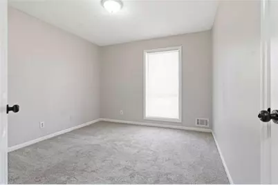 296 Firecrest Lane, Lawrenceville, GA 30045 - Photo 25