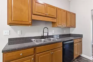 296 Firecrest Ln, Lawrenceville, GA 30045 - Photo 13