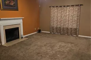 5745 Old Carriage Dr, Atlanta, GA 30349 - Photo 3