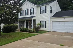 5745 Old Carriage Dr, Atlanta, GA 30349 - Photo 1